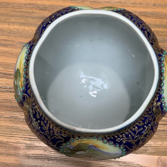 Nippon Vintage Ornate Blue and Gold Covered Jar With Landscape Scenes - Picture 5 of 16